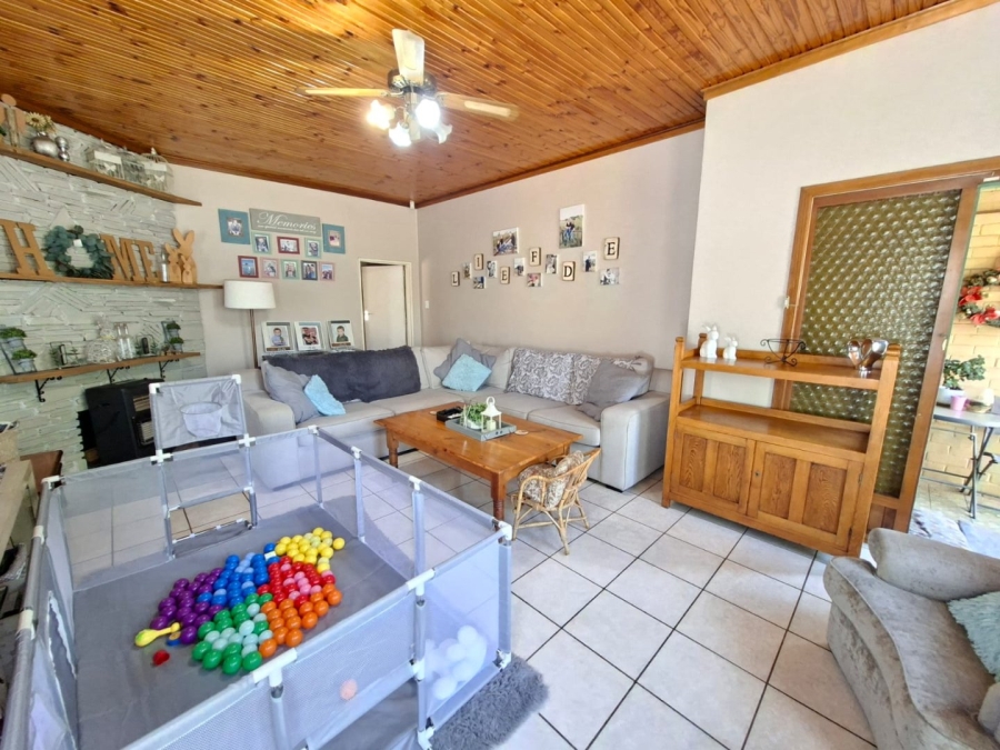 5 Bedroom Property for Sale in Noordhoek Free State